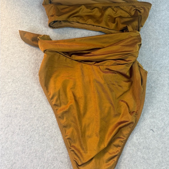 Good American bandeau shine side tie one-piece swimsuit 2 - Picture 6 of 6